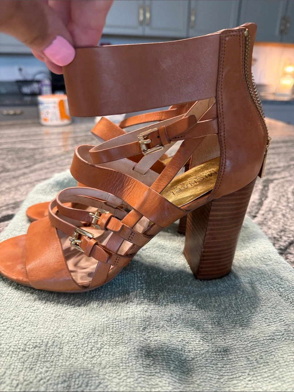 Michael Kors “Winston sandal” Tan Strappy Block Heel Sandals - Picture 5 of 7
